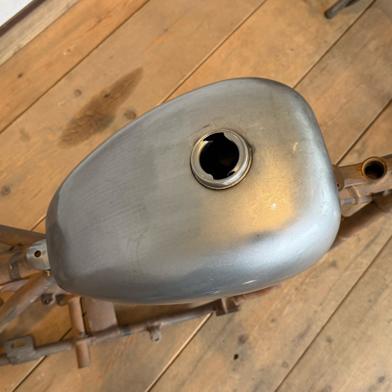 CLASSIC PEANUT FUEL TANK-Shallow